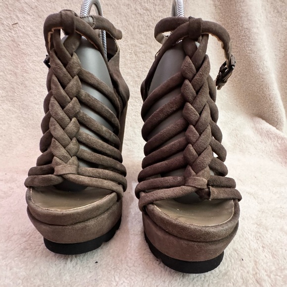 DONALD J PLINER Women’s Olive Green “Cadle” Strappy Wedge Platform Sandles Sz 9M - Picture 2 of 8